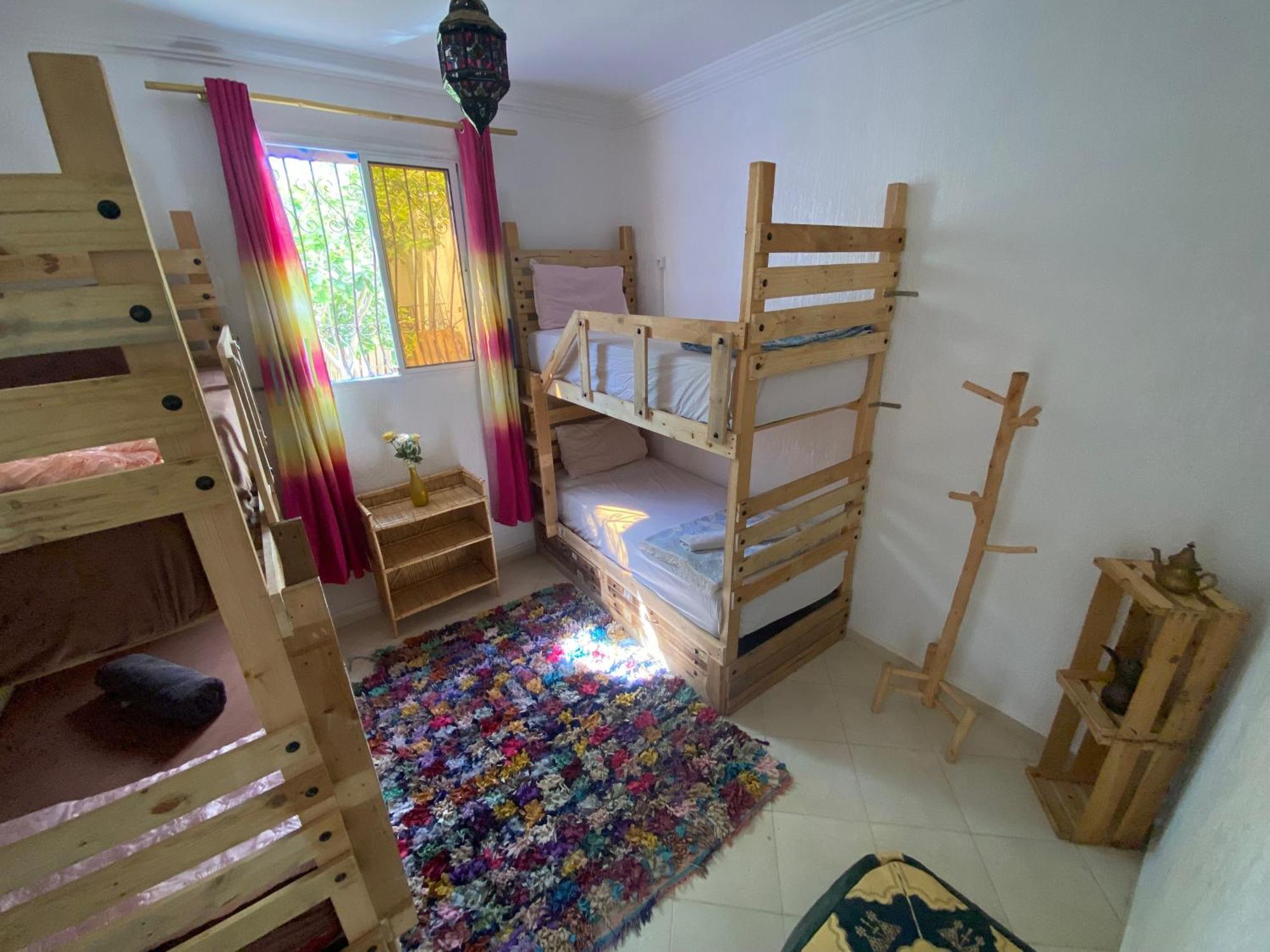 Hotel Red Carpet Surf Camp Sea, Mountain & Garden Escape Tamraght Exterior foto